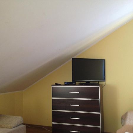 Laura Bed & Breakfast Belchatow Bilik gambar