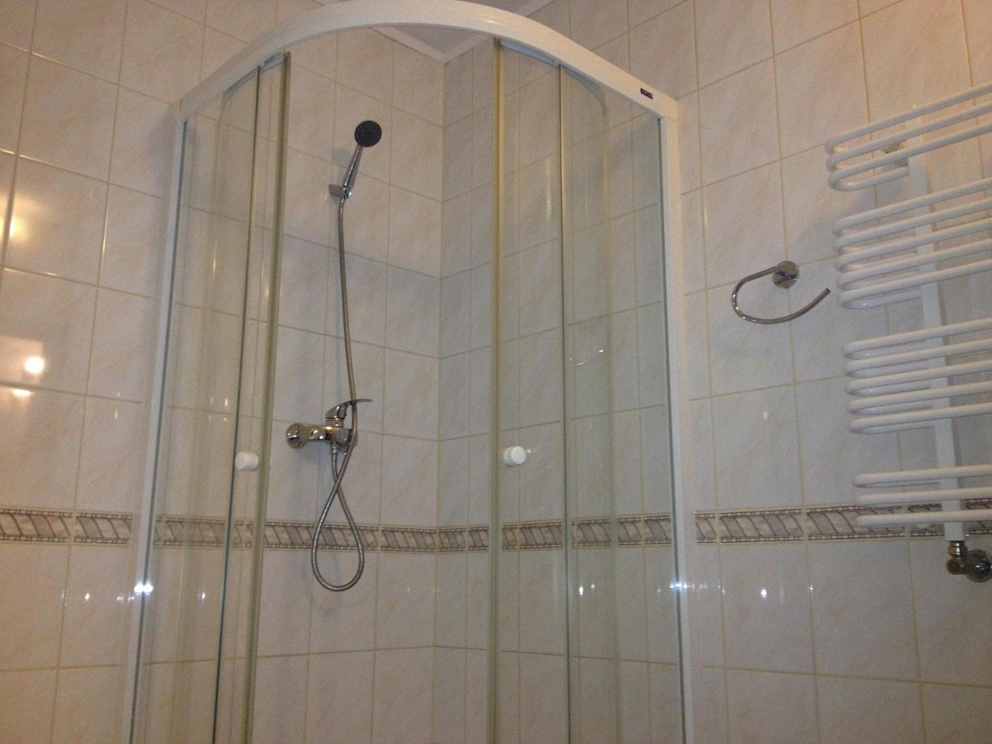 Laura Bed & Breakfast Belchatow Bilik gambar