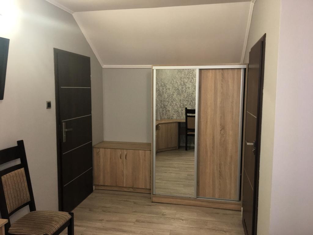 Laura Bed & Breakfast Belchatow Luaran gambar